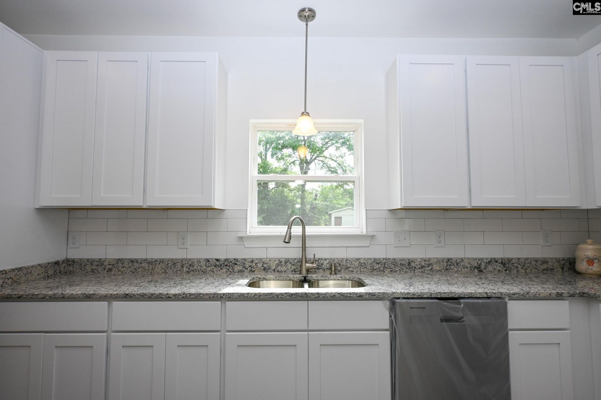 357 Wilson Street Photo 16