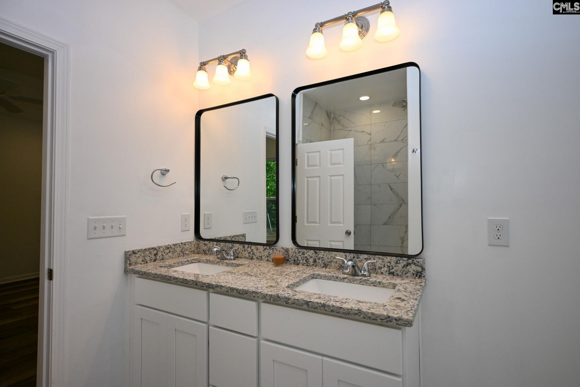 357 Wilson Street Photo 21