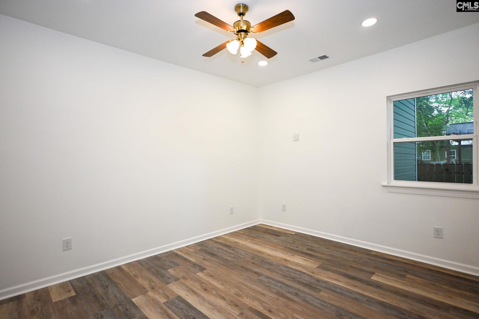 357 Wilson Street Photo 29