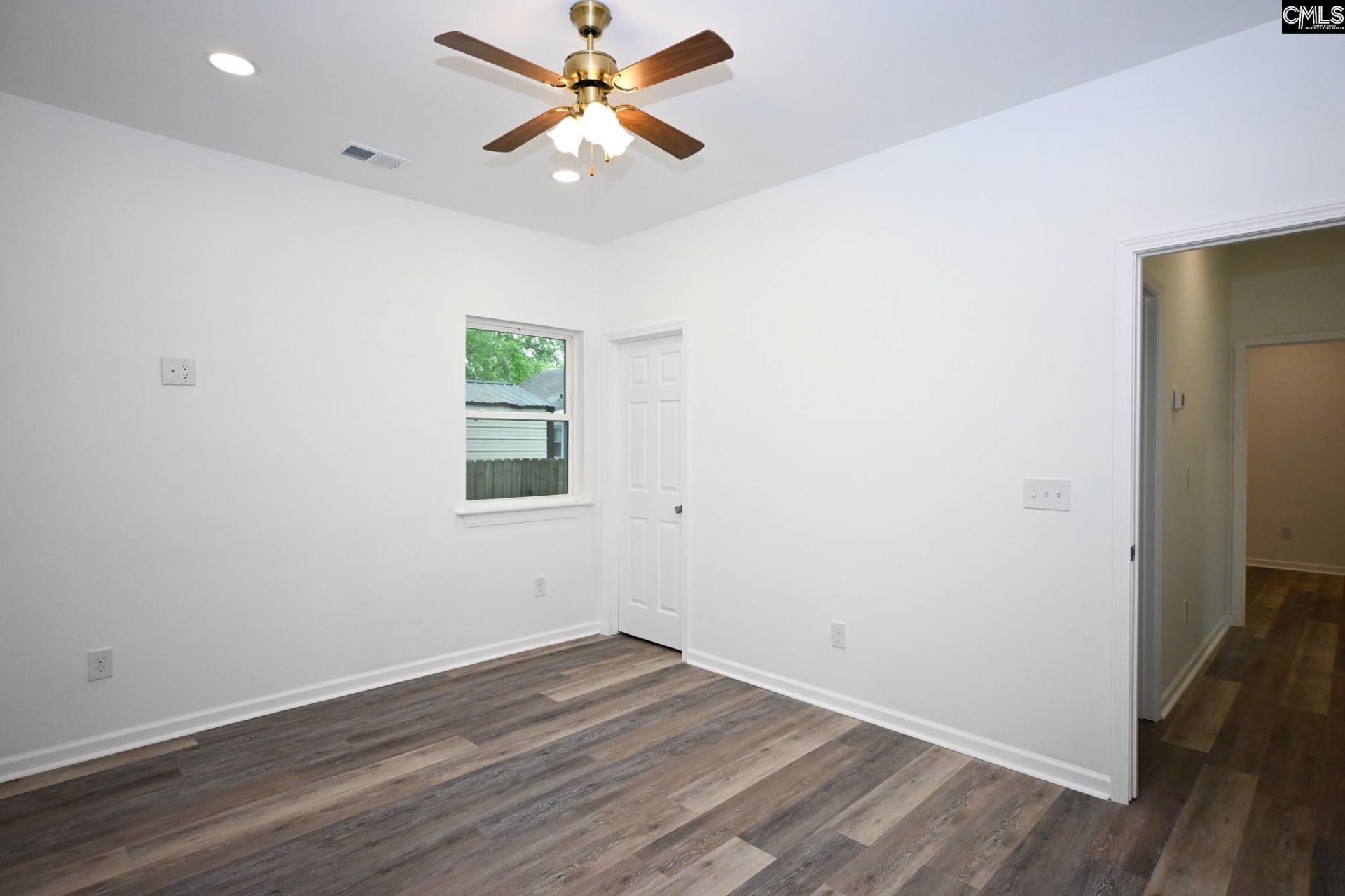 357 Wilson Street Photo 31
