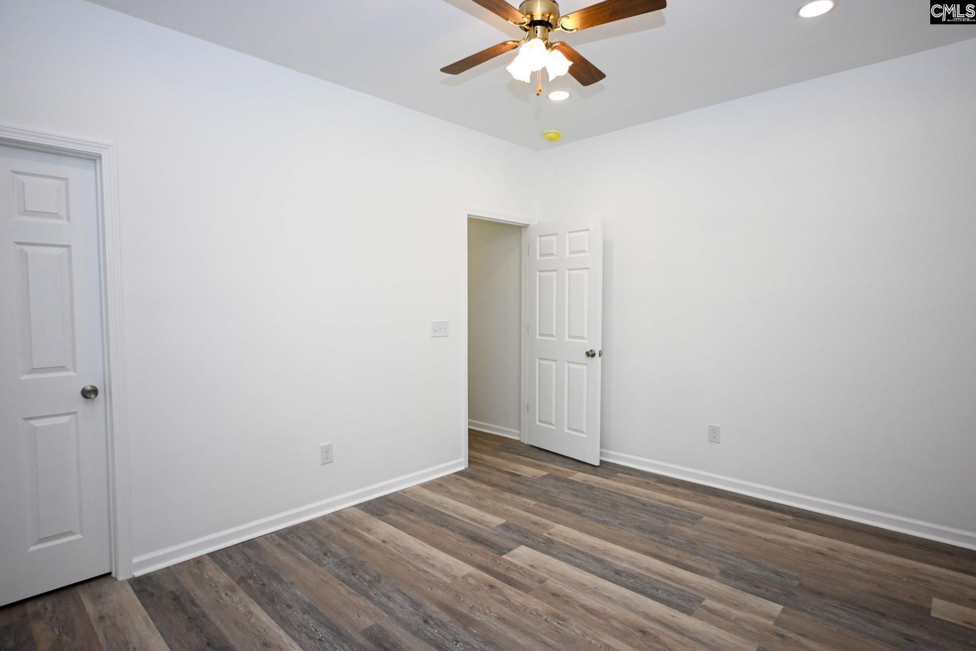 357 Wilson Street Photo 33