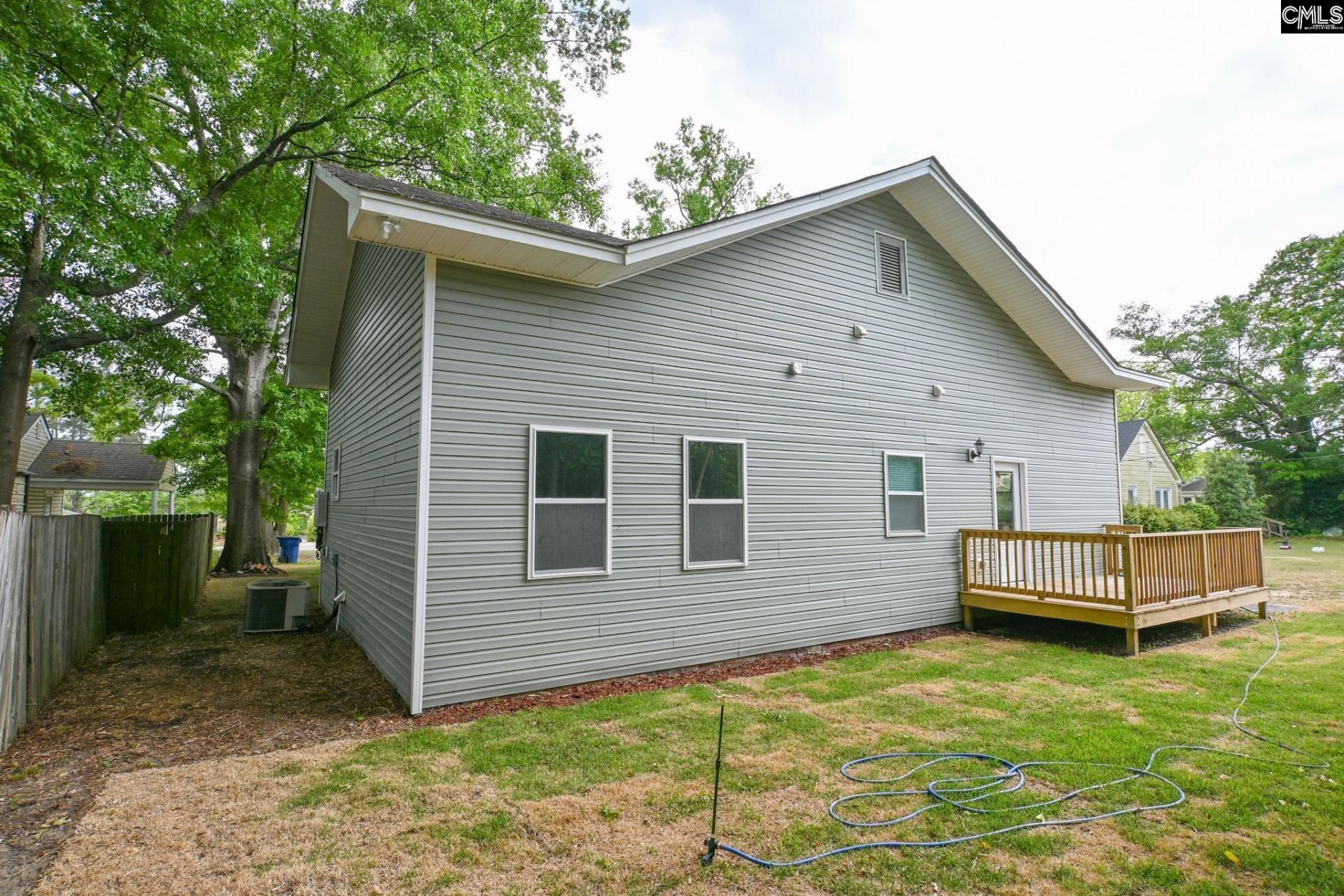 357 Wilson Street Photo 38