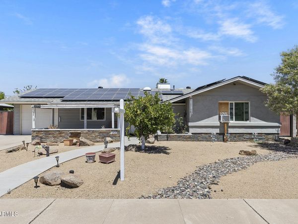 10120 W RIVIERA Drive, Sun City, AZ 85351