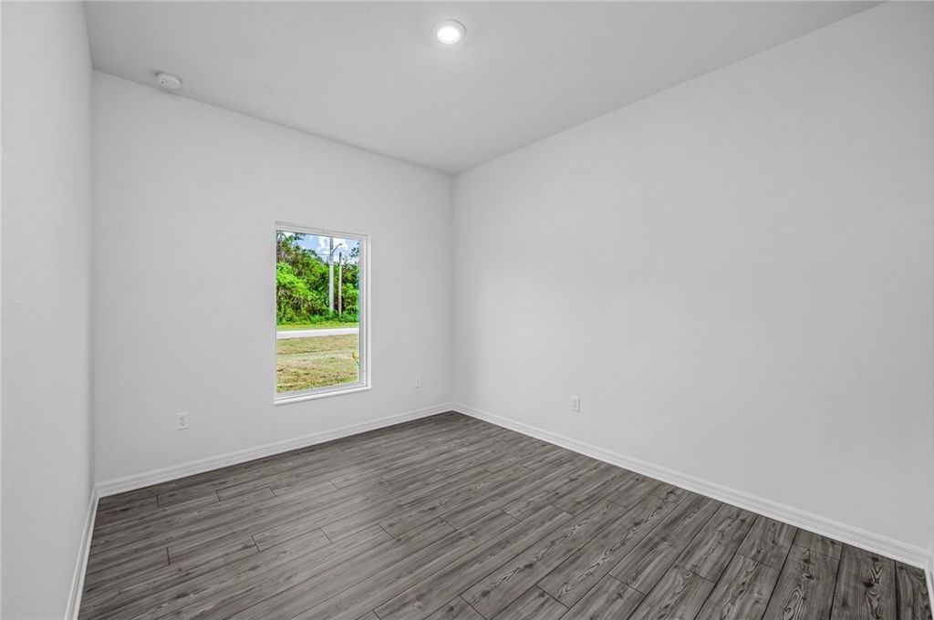 8446 104th Court , Vero Beach, FL 32967 Photo