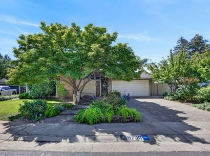 8756 Contemporary Ct, Elk Grove, CA 95624 Photo