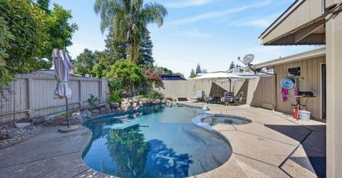 8756 Contemporary Ct, Elk Grove, CA 95624 Photo