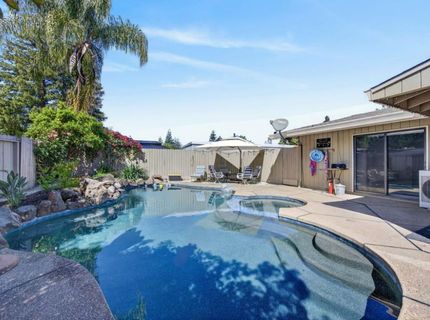 8756 Contemporary Ct, Elk Grove, CA 95624 Photo