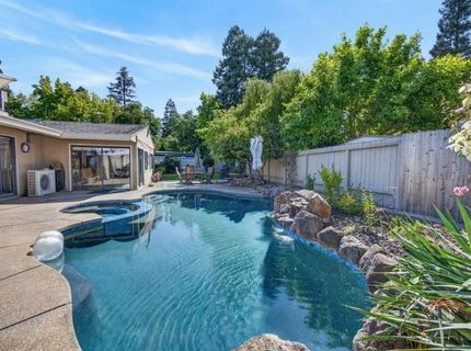 8756 Contemporary Ct, Elk Grove, CA 95624 Photo