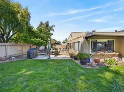 8756 Contemporary Ct, Elk Grove, CA 95624 Photo
