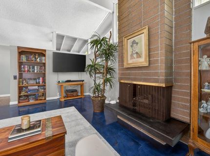 8756 Contemporary Ct, Elk Grove, CA 95624 Photo