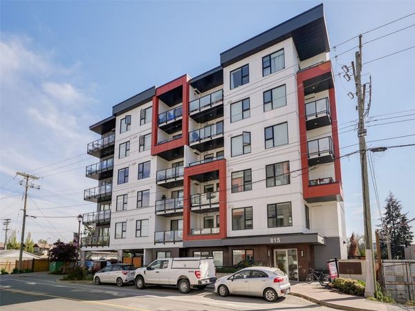 815 Orono Ave , Unit 301, Langford, BC V9B 2T9