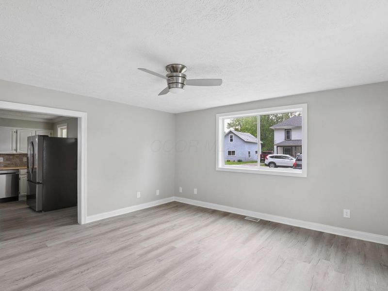 110 S Clinton Street , Richwood, OH 43344 Photo 7