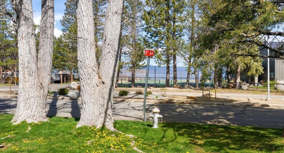 357 Ala Wai Boulevard, Unit 219, South Lake Tahoe, CA 96150 Photo