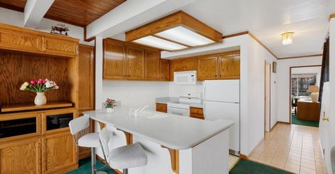 357 Ala Wai Boulevard, Unit 219, South Lake Tahoe, CA 96150 Photo