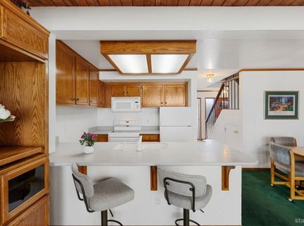 357 Ala Wai Boulevard, Unit 219, South Lake Tahoe, CA 96150 Photo