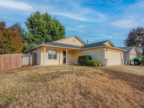 399 Breezy Wy NE, Albany, OR 97322