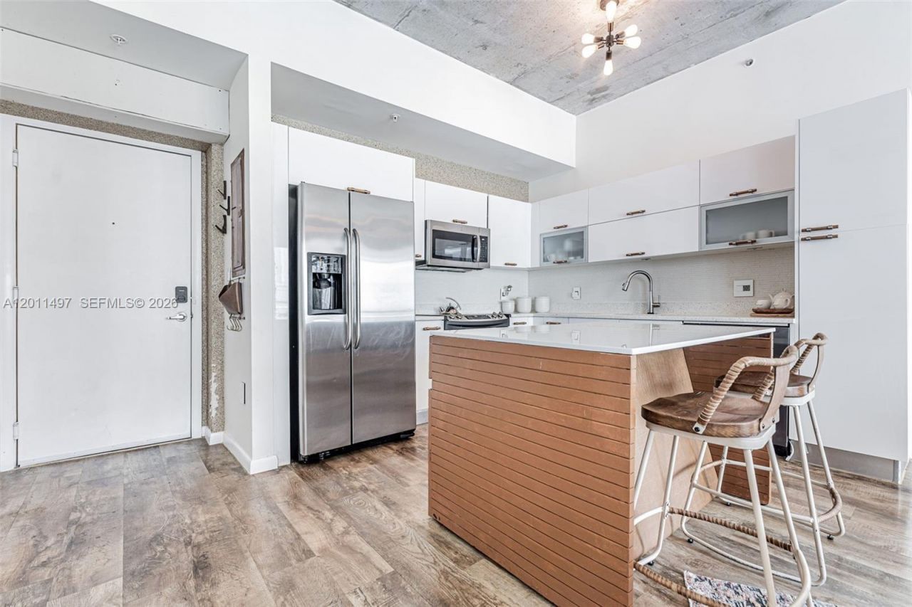 133 NE 2nd Ave , Unit 1208, Miami, FL 33132 Photo