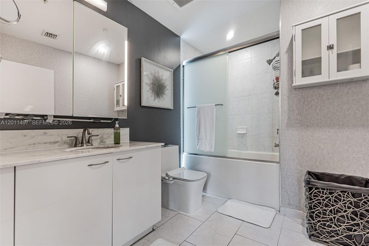 133 NE 2nd Ave , Unit 1208, Miami, FL 33132 Photo