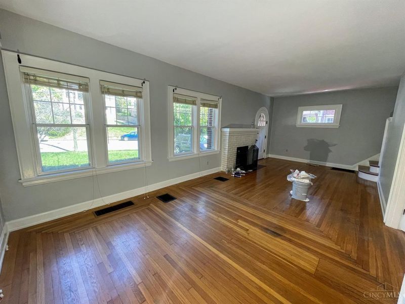 2995 Linwood Avenue, Cincinnati, OH 45208 Photo 2
