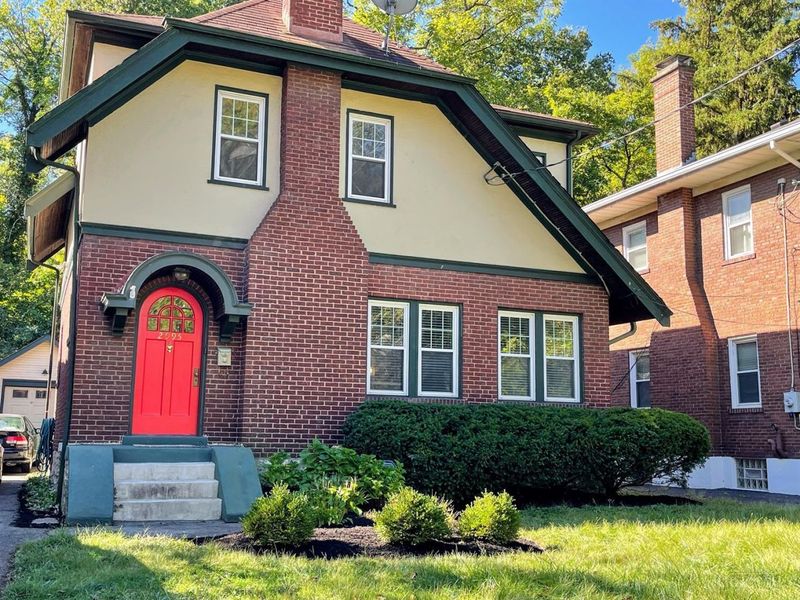 2995 Linwood Avenue, Cincinnati, OH 45208 Photo 9