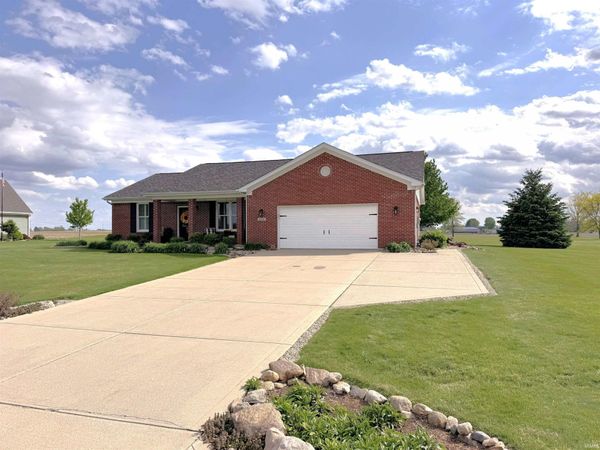 6118 E Holes Crossing Drive, Crawfordsville, IN 47933