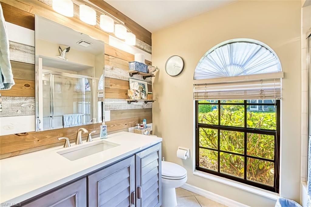 20612 Charing Cross Cir, Estero, FL 33928 Photo