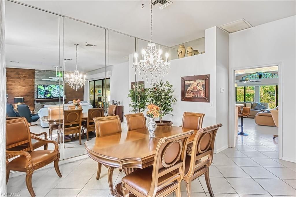 20612 Charing Cross Cir, Estero, FL 33928 Photo