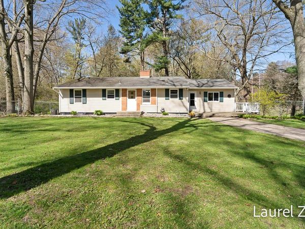 9189 Cook Street, Montague, MI 49437