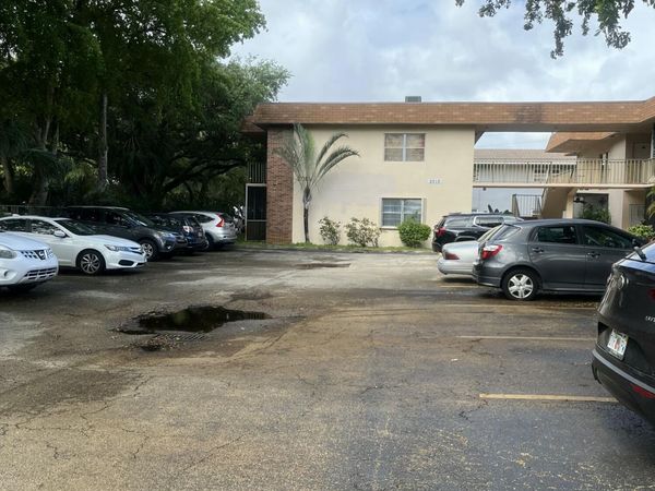 2015 Madison Street, Unit 105, Hollywood, FL 33020