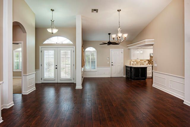 710 SW Timber Ridge Trl Trail Sw, Vero Beach, FL 32962 Photo