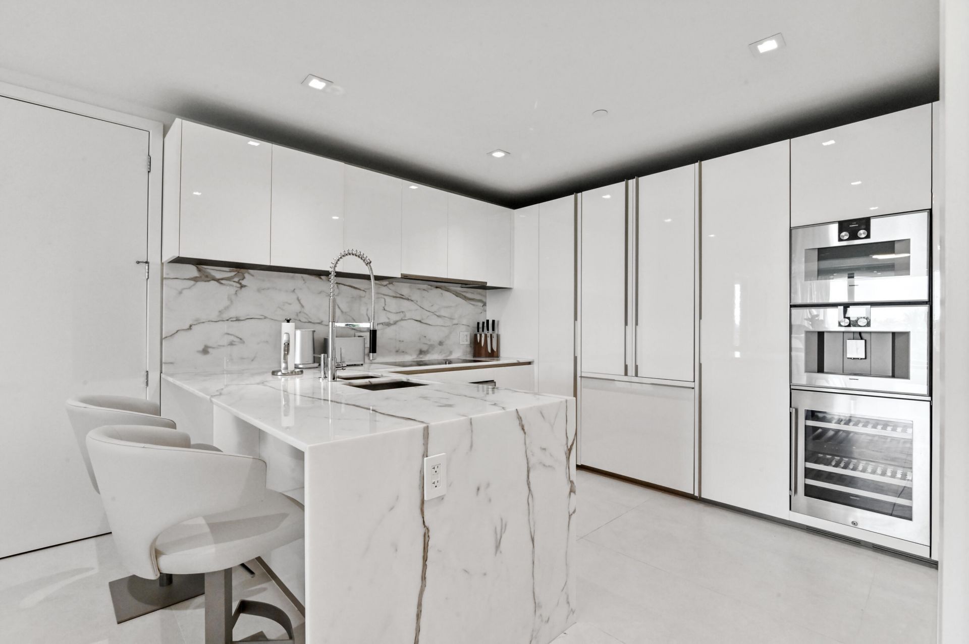 10203 Collins Avenue, Unit 305, Bal Harbour, FL 33154 Photo