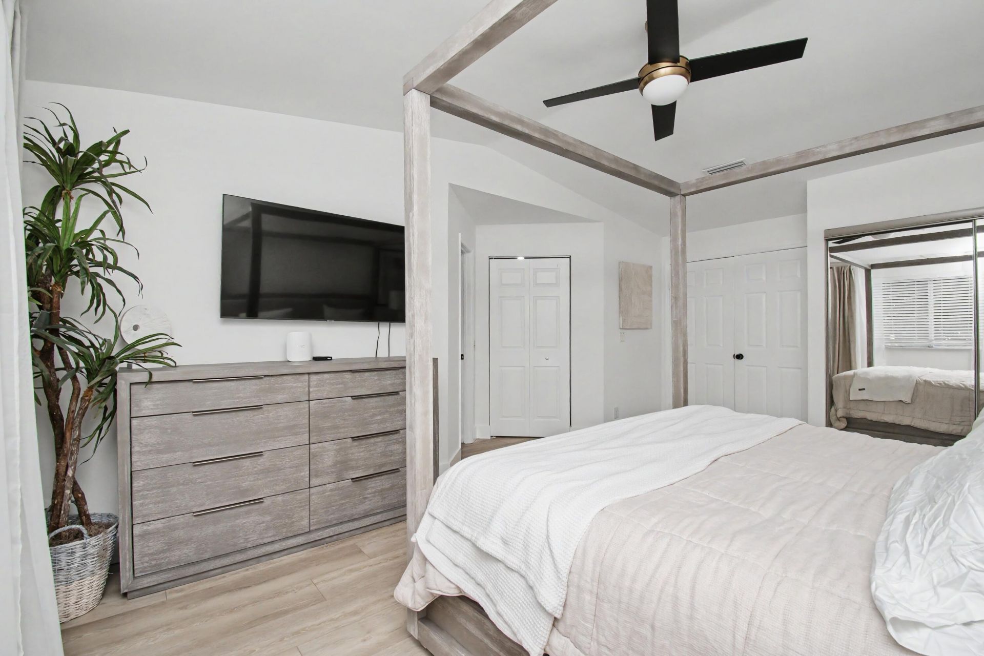 6744 Via Regina, Boca Raton, FL 33433 Photo