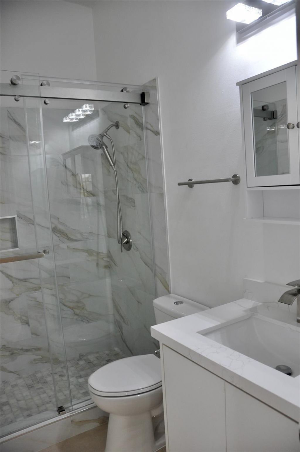 19496 S Whitewater Avenue, Weston, FL 33332 Photo