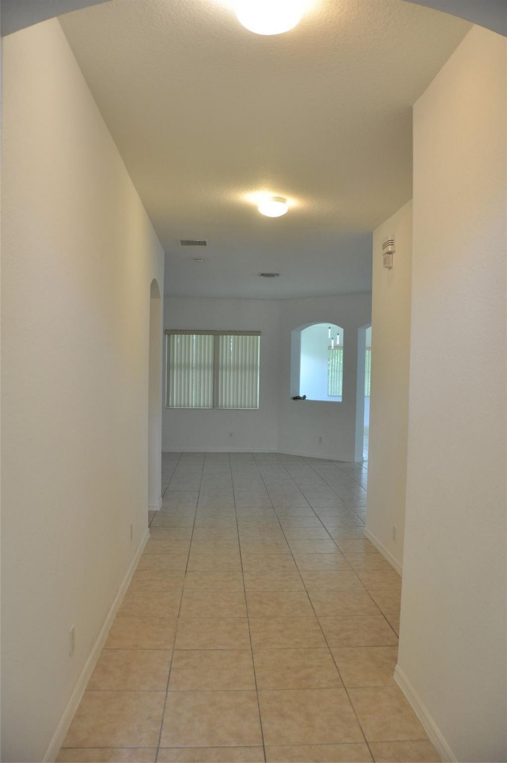 19496 S Whitewater Avenue, Weston, FL 33332 Photo