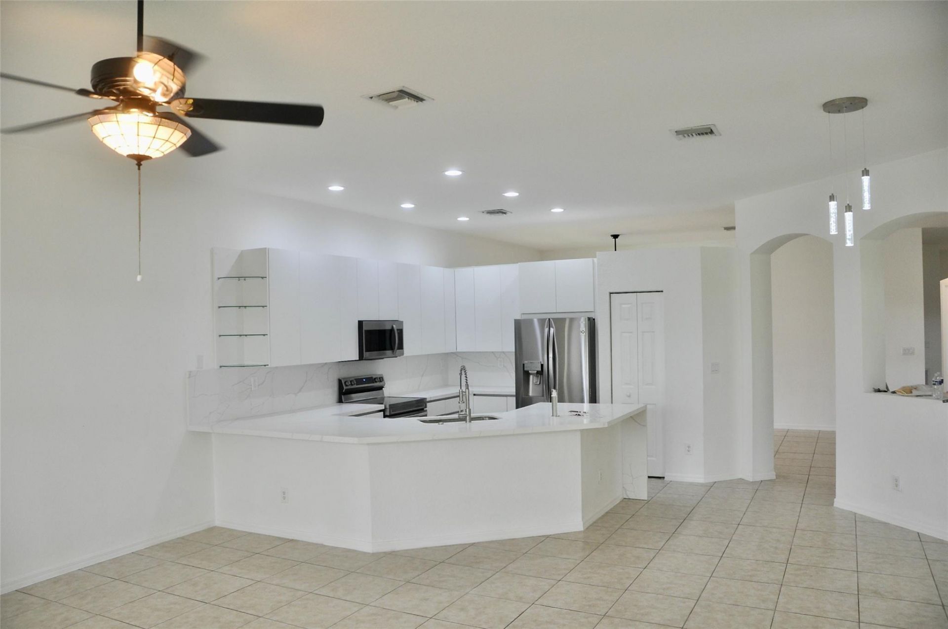 19496 S Whitewater Avenue, Weston, FL 33332 Photo