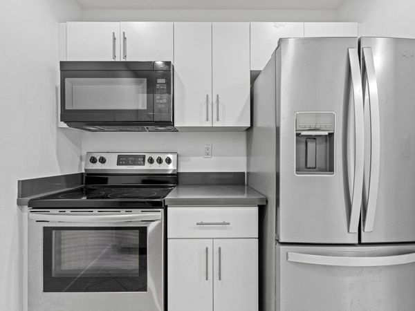 9227 SW 87th Avenue, Unit B1, Miami, FL 33176