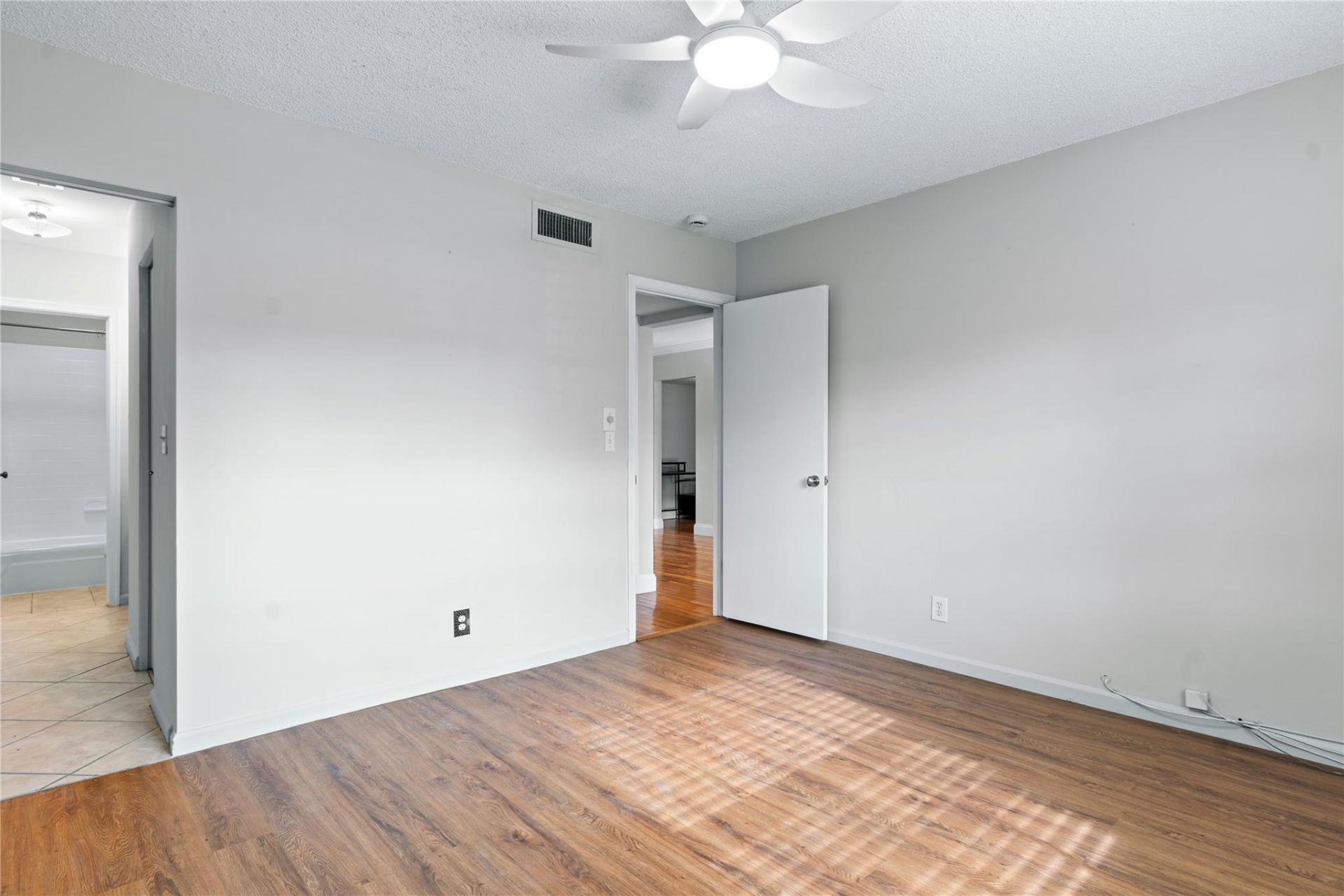 140 Cypress Club Drive, Unit 414, Pompano Beach, FL 33060 Photo
