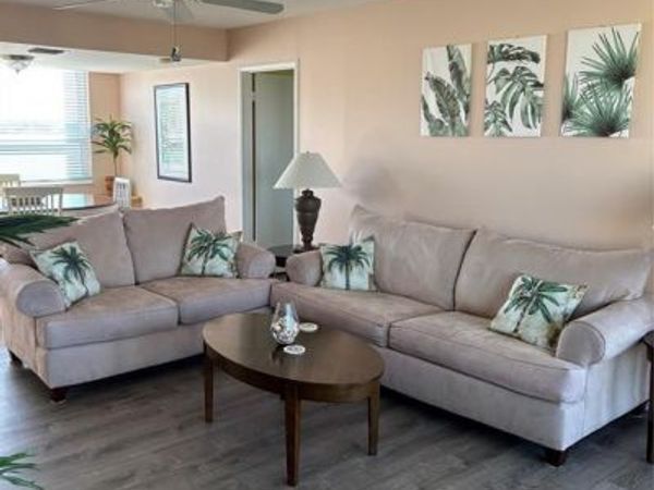 3442 NE Causeway Boulevard, Unit 401, Hutchinson Island, FL 34957