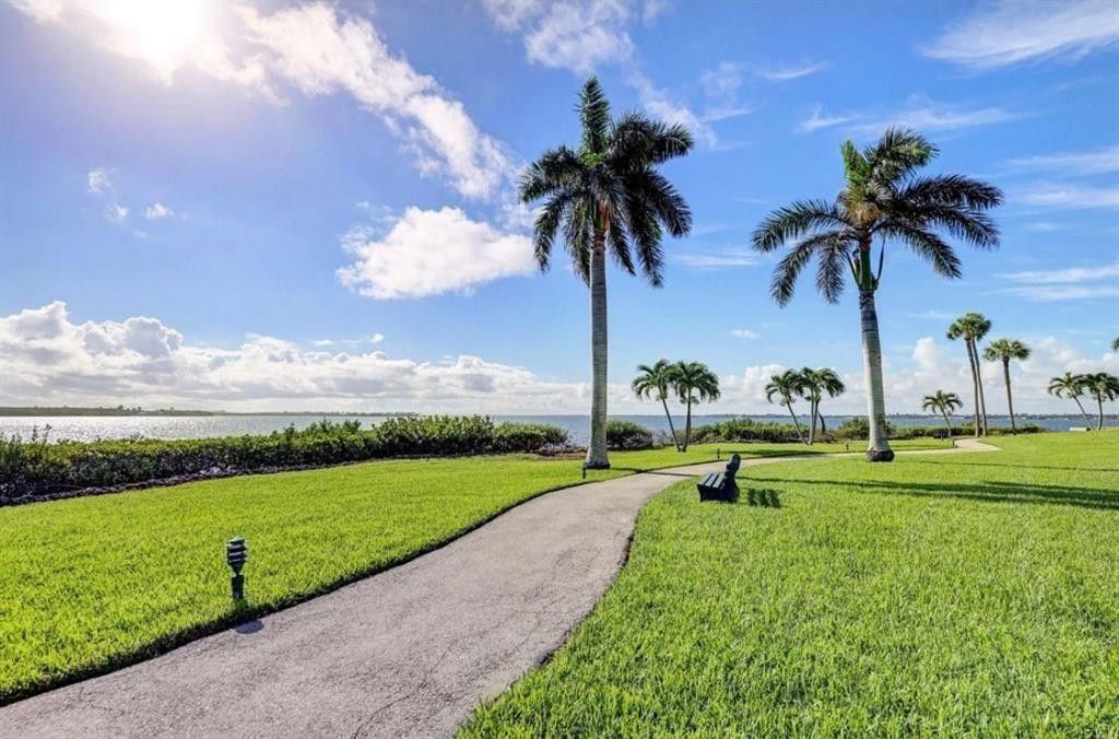 3442 NE Causeway Boulevard, Unit 401, Hutchinson Island, FL 34957 Photo