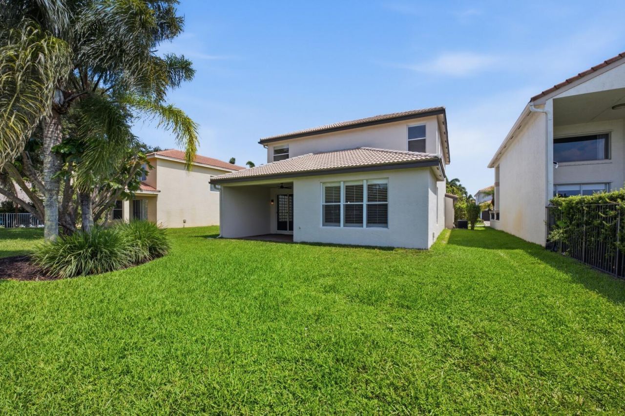 8895 Chestnut Ridge Way, Boynton Beach, FL 33473 Photo
