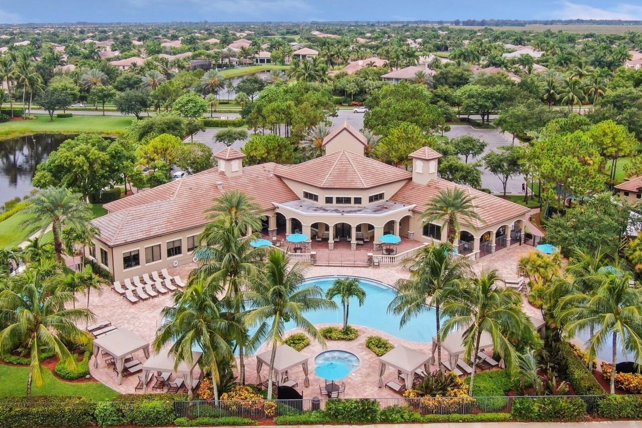 8895 Chestnut Ridge Way, Boynton Beach, FL 33473 Photo