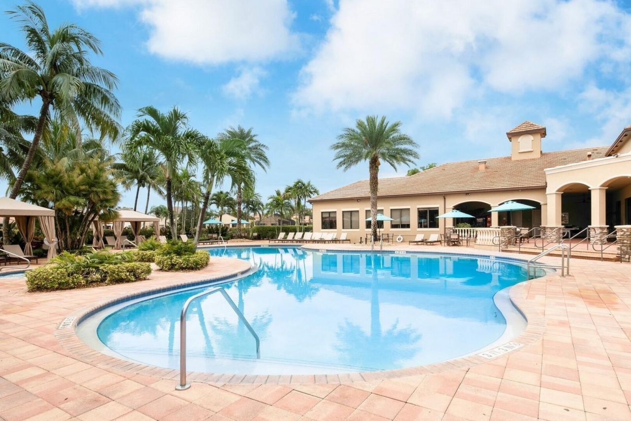 8895 Chestnut Ridge Way, Boynton Beach, FL 33473 Photo