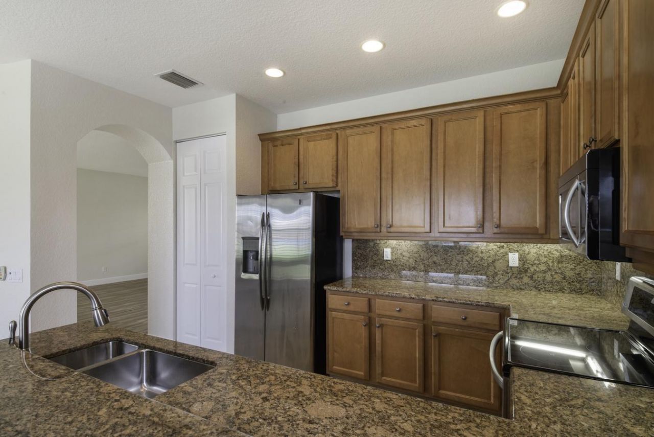 8895 Chestnut Ridge Way, Boynton Beach, FL 33473 Photo