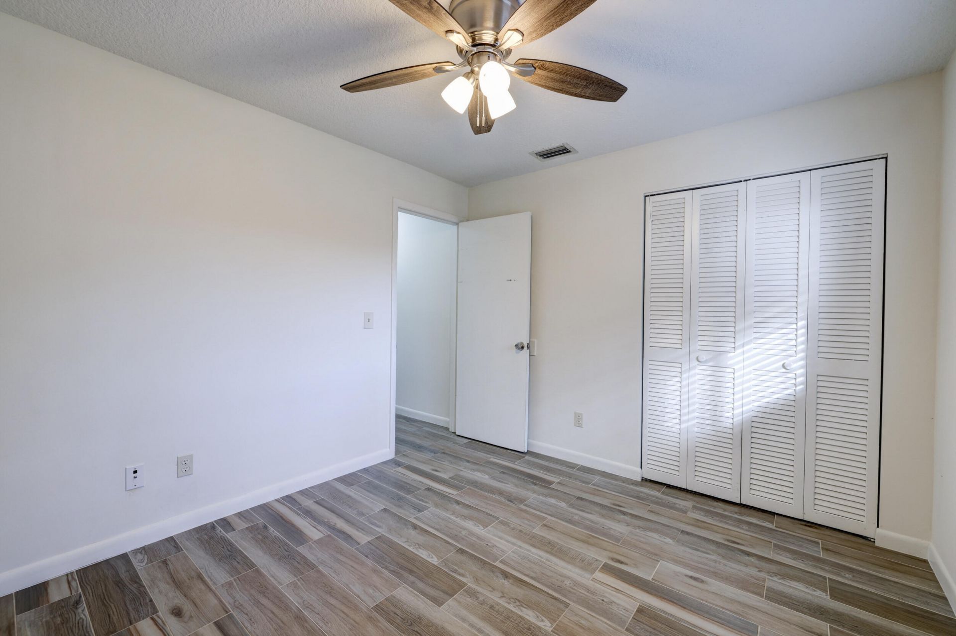 947 Fra-mar Place, Fort Pierce, FL 34982 Photo
