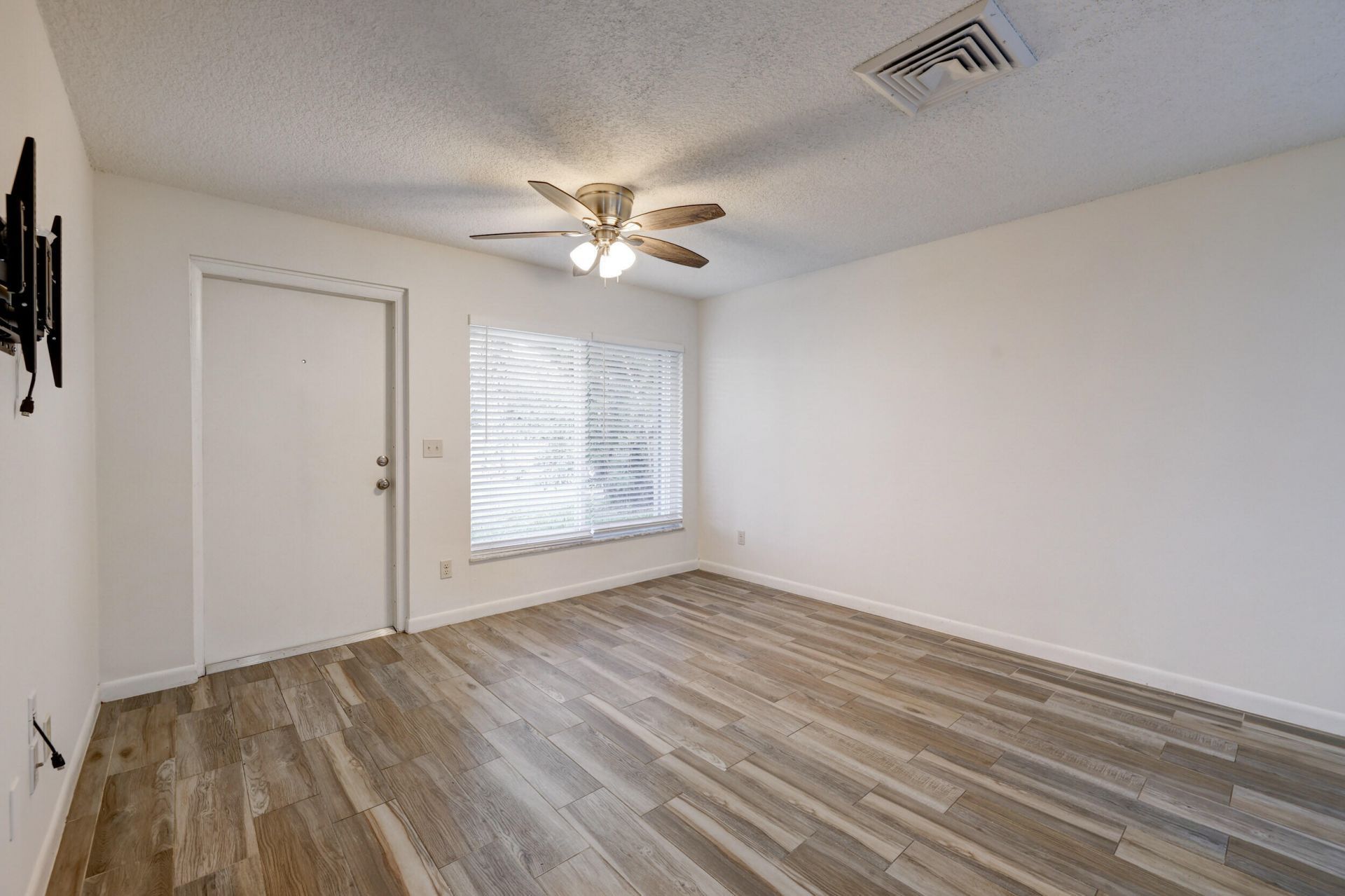 947 Fra-mar Place, Fort Pierce, FL 34982 Photo