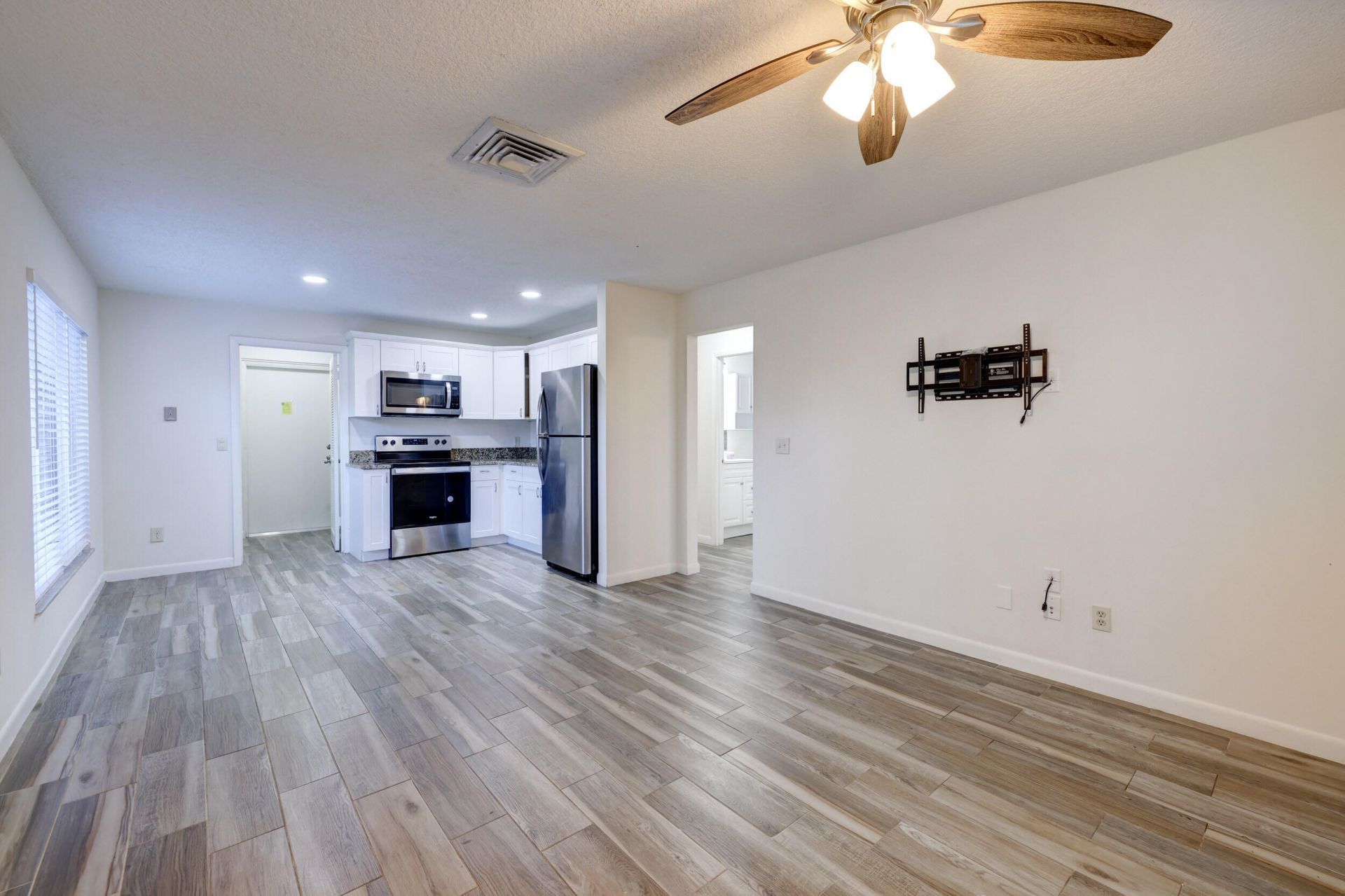 947 Fra-mar Place, Fort Pierce, FL 34982 Photo