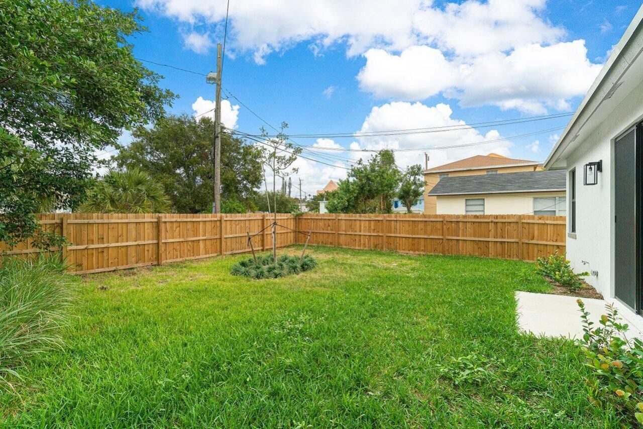 911 8th Street, West Palm Beach, FL 33401 Photo