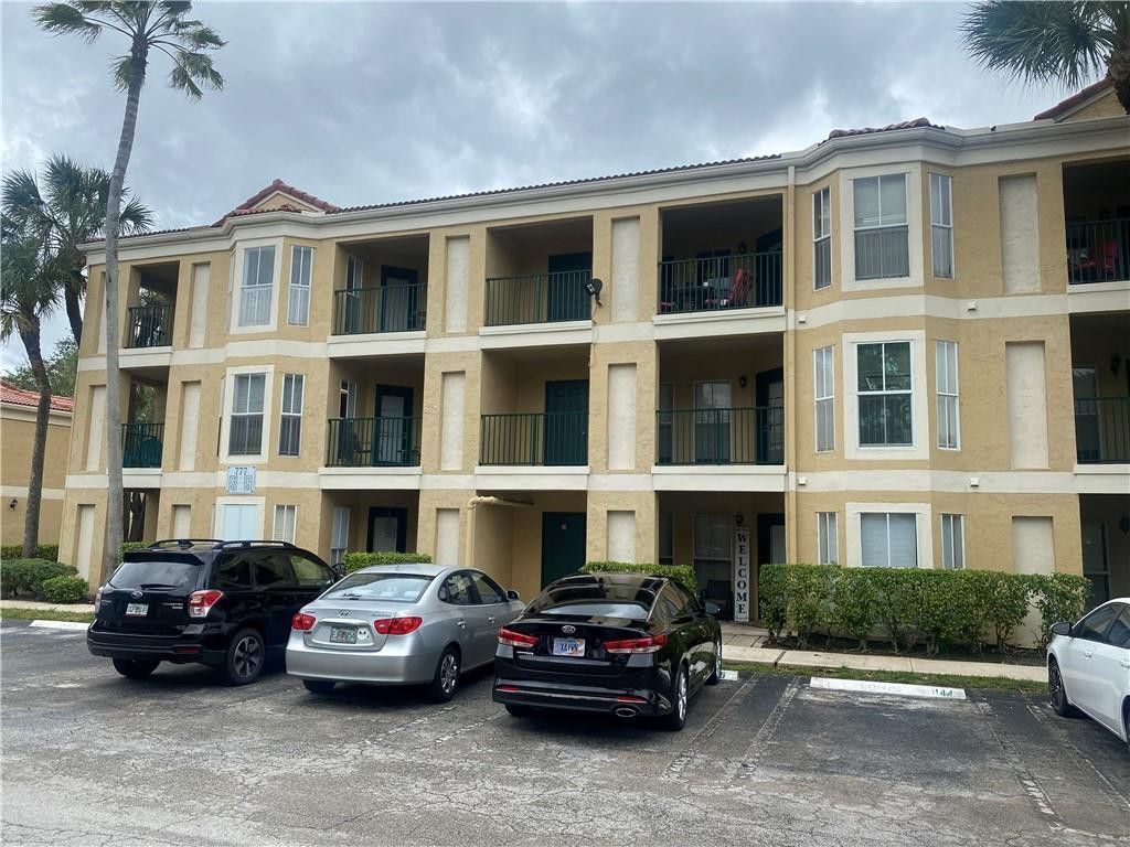 777 Riverside Drive, Unit 1512, Coral Springs, FL 33071 Photo