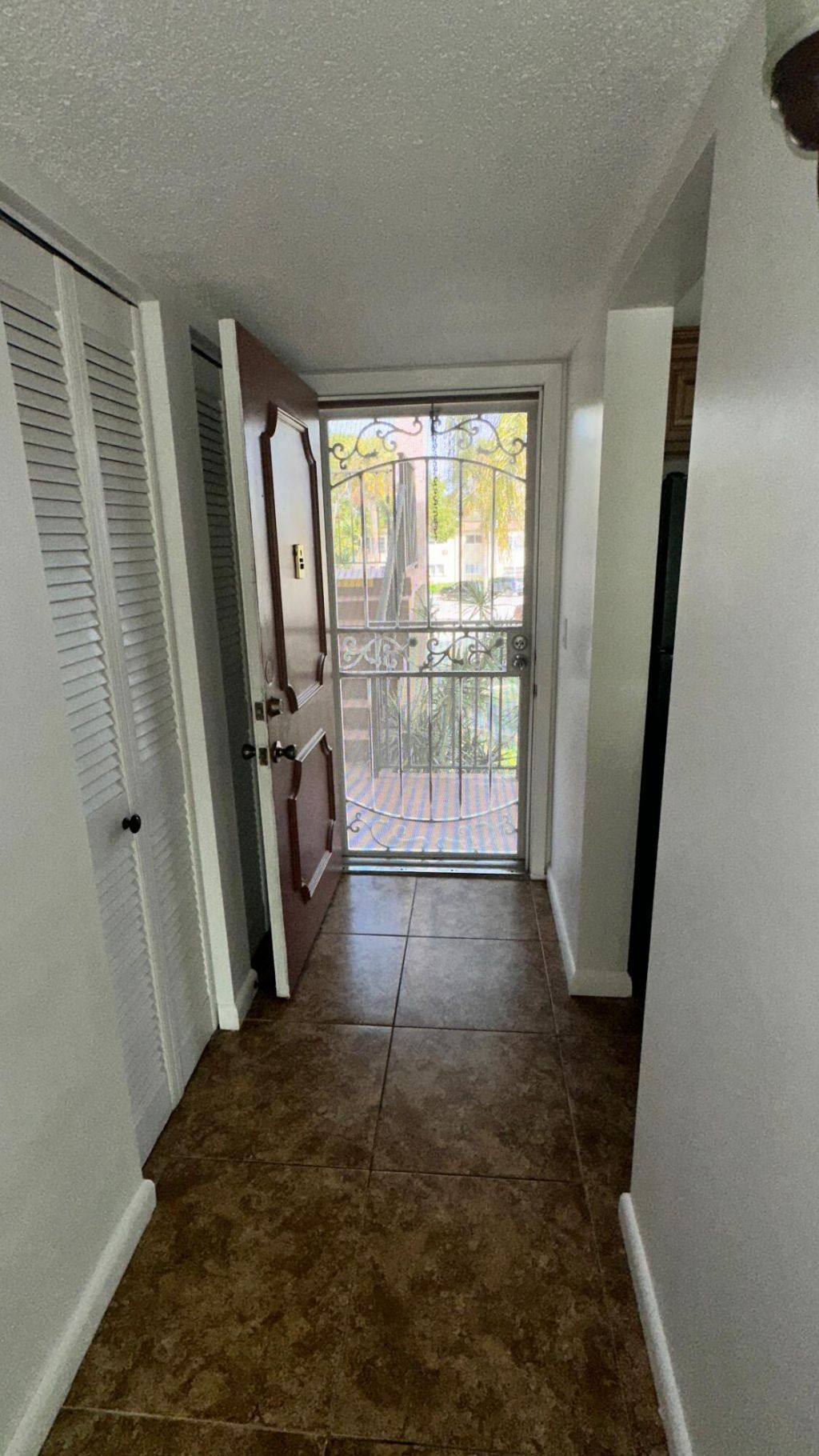 715 Lori Drive, Unit 201, Palm Springs, FL 33461 Photo