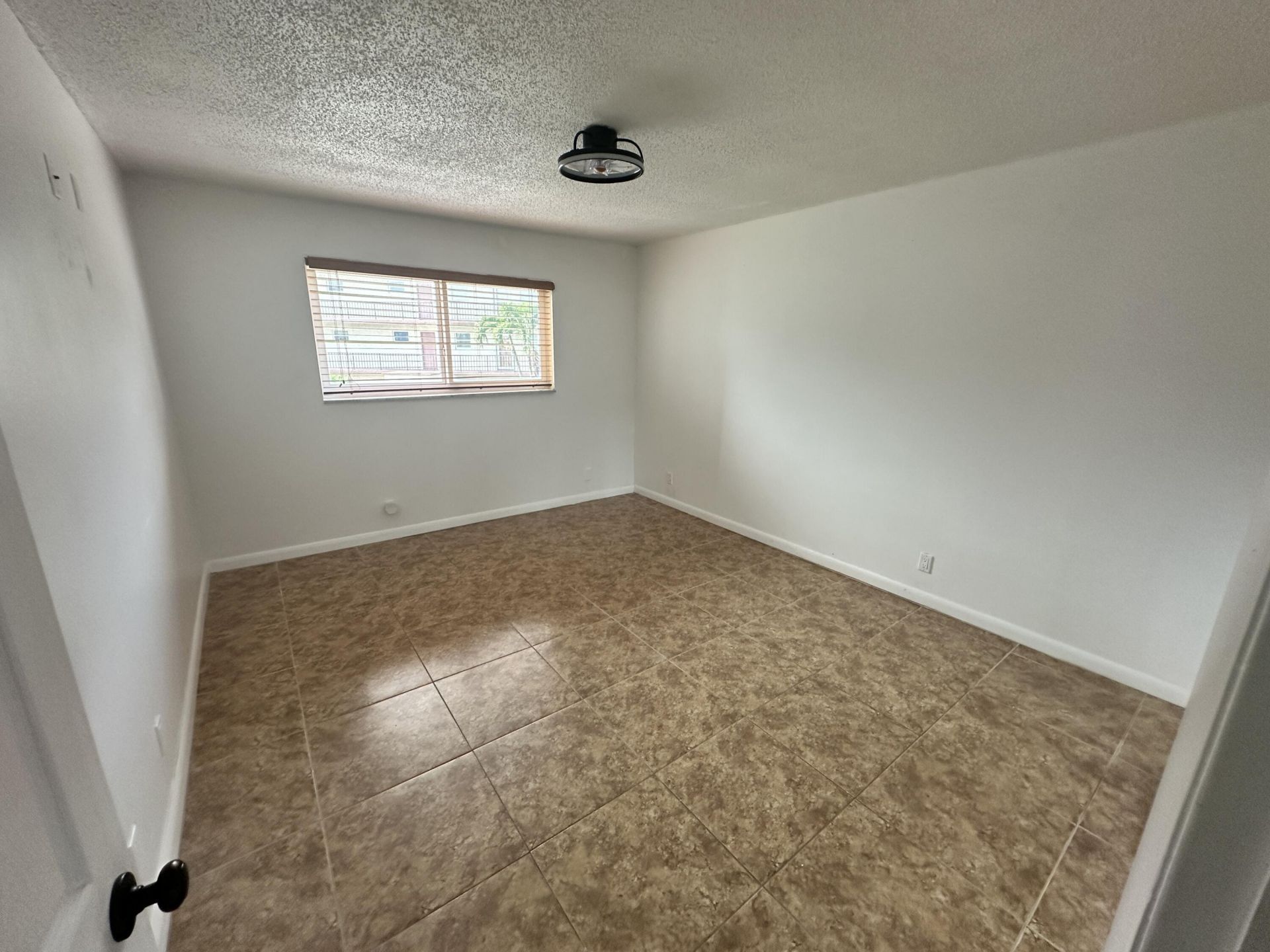 715 Lori Drive, Unit 201, Palm Springs, FL 33461 Photo